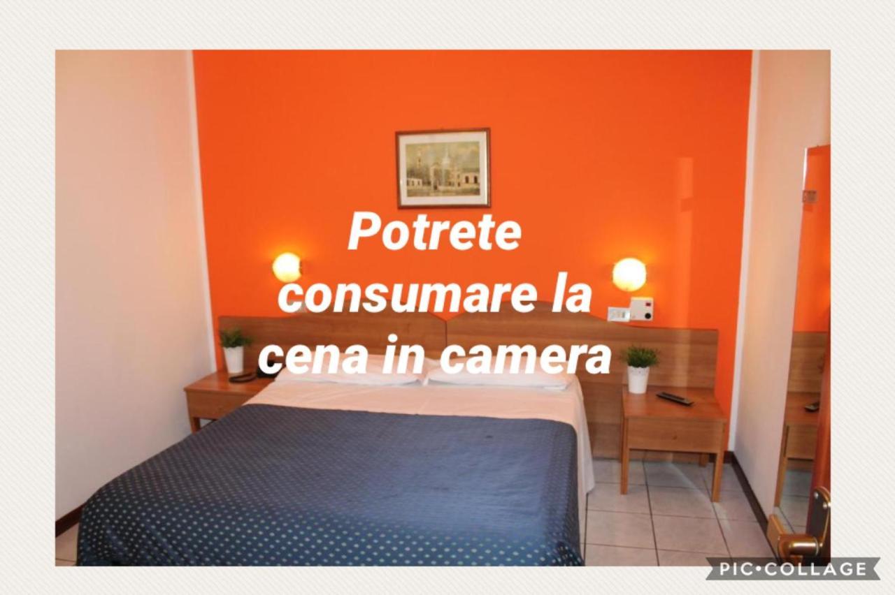 Hotel Catalani E Madrid Milaan Buitenkant foto
